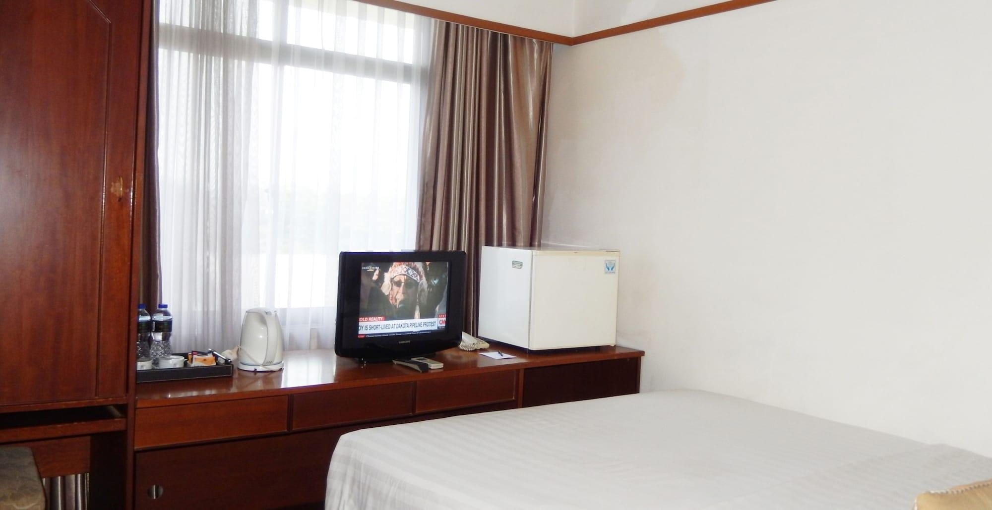 Grand Pasundan Convention Hotel Bandung Buitenkant foto