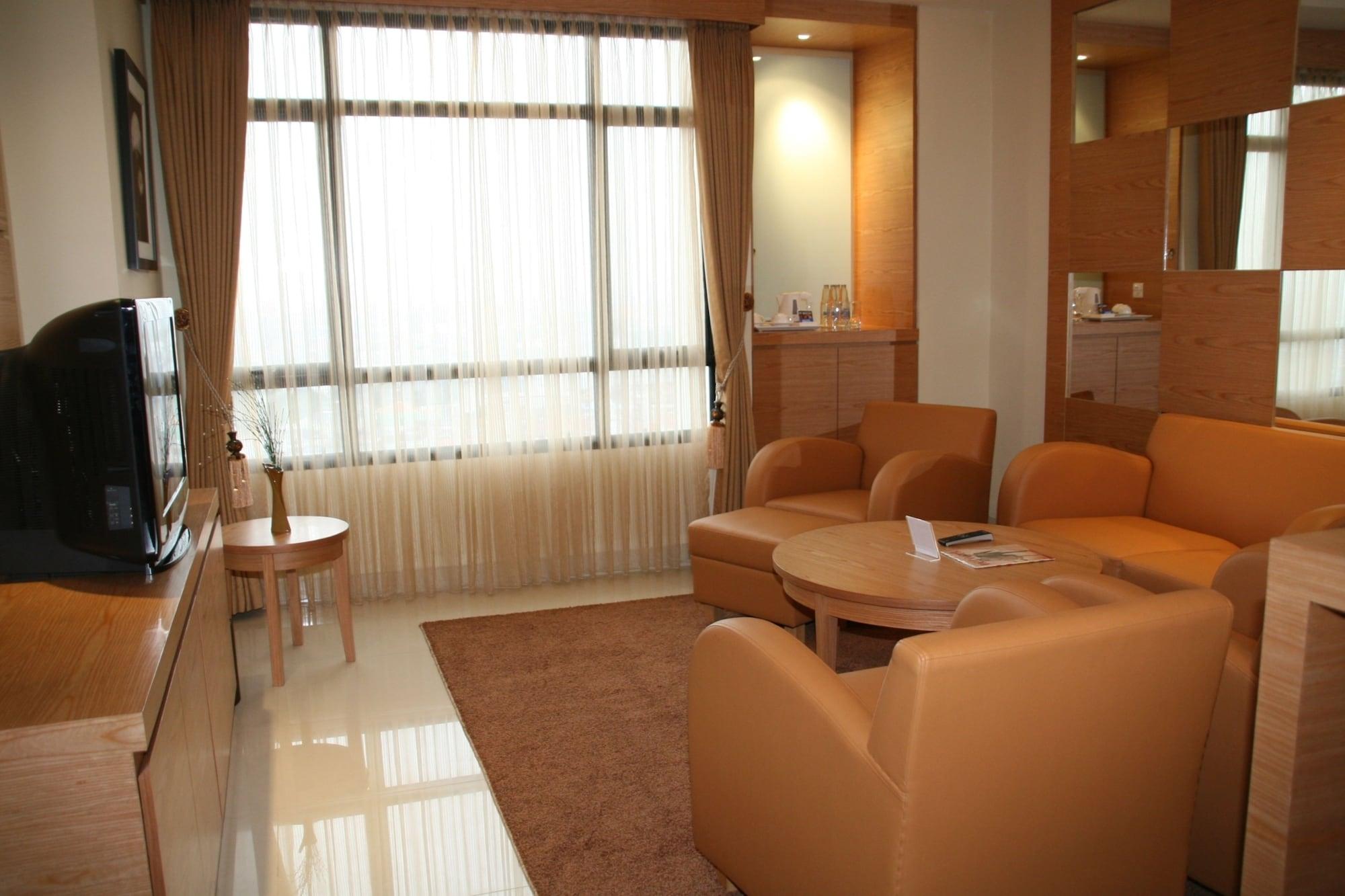 Grand Pasundan Convention Hotel Bandung Buitenkant foto