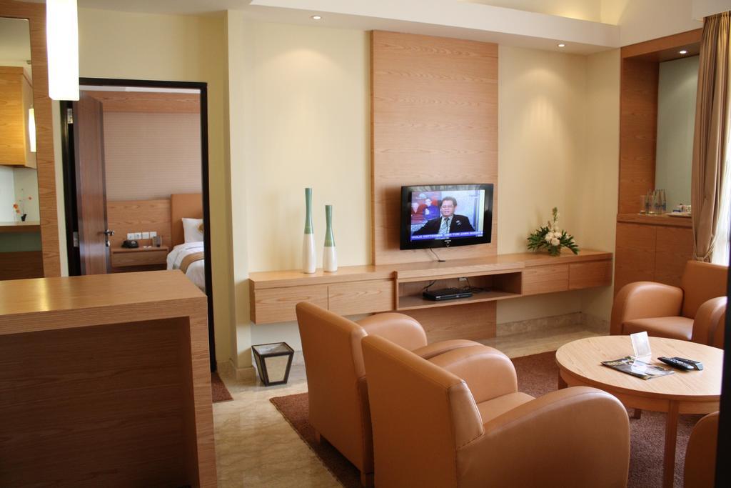 Grand Pasundan Convention Hotel Bandung Buitenkant foto