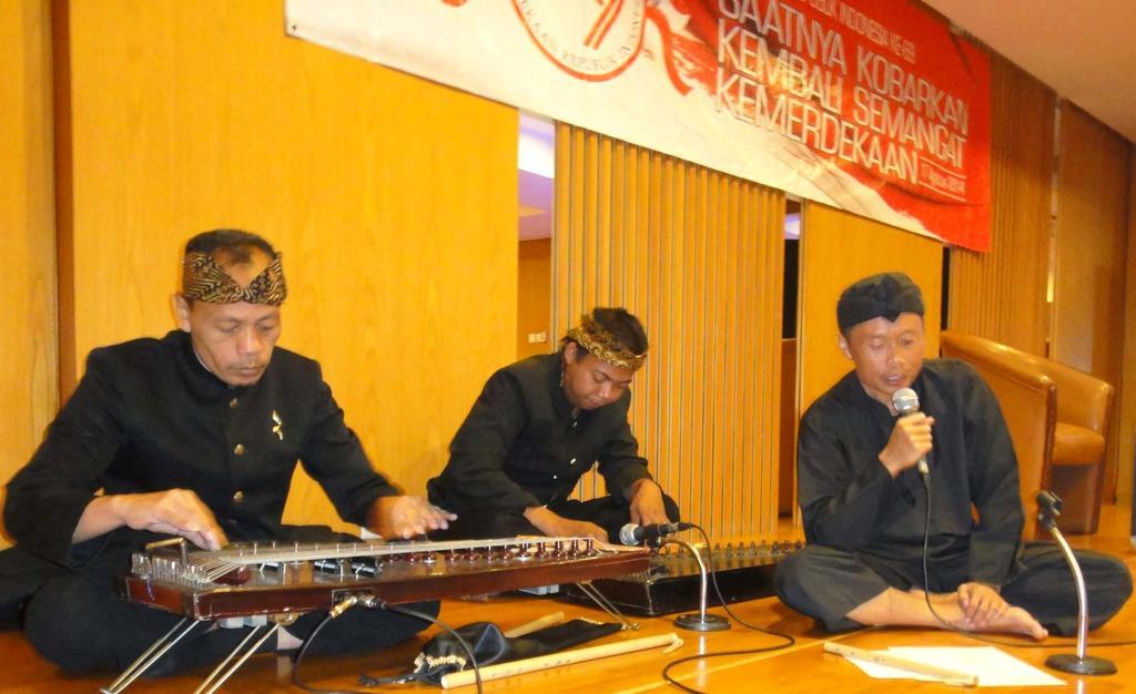 Grand Pasundan Convention Hotel Bandung Buitenkant foto