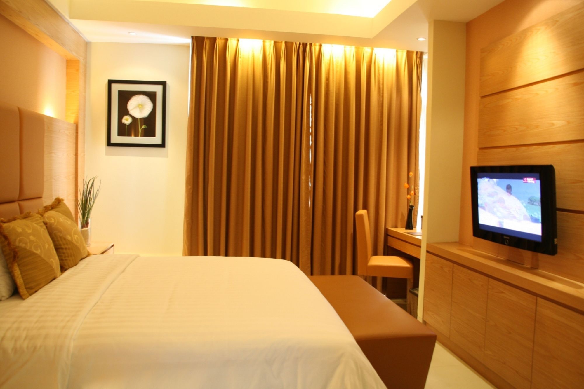 Grand Pasundan Convention Hotel Bandung Buitenkant foto