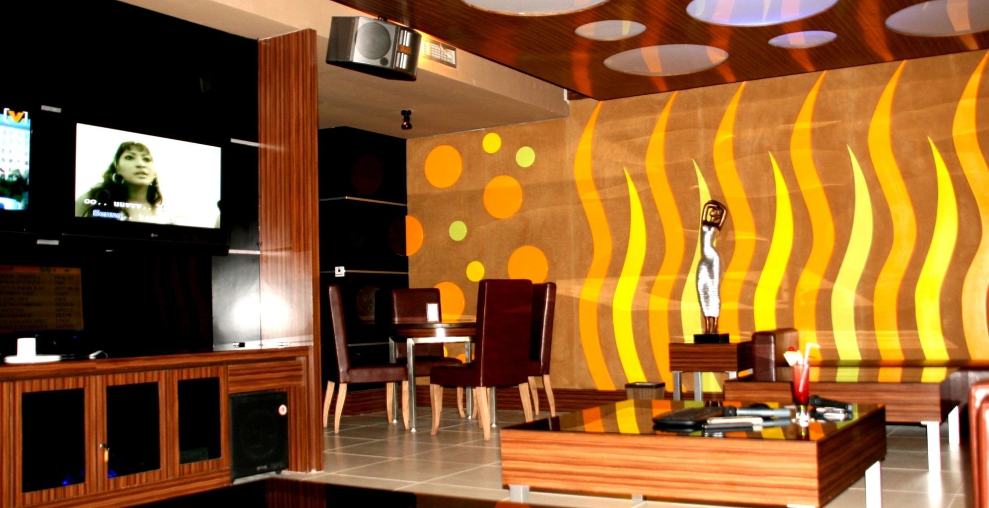 Grand Pasundan Convention Hotel Bandung Buitenkant foto